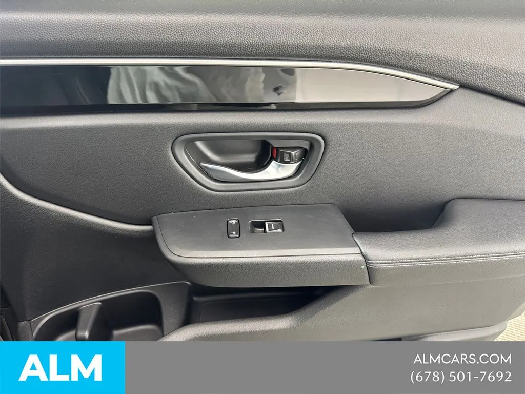 2025 Honda Pilot EX-L - Photo 17