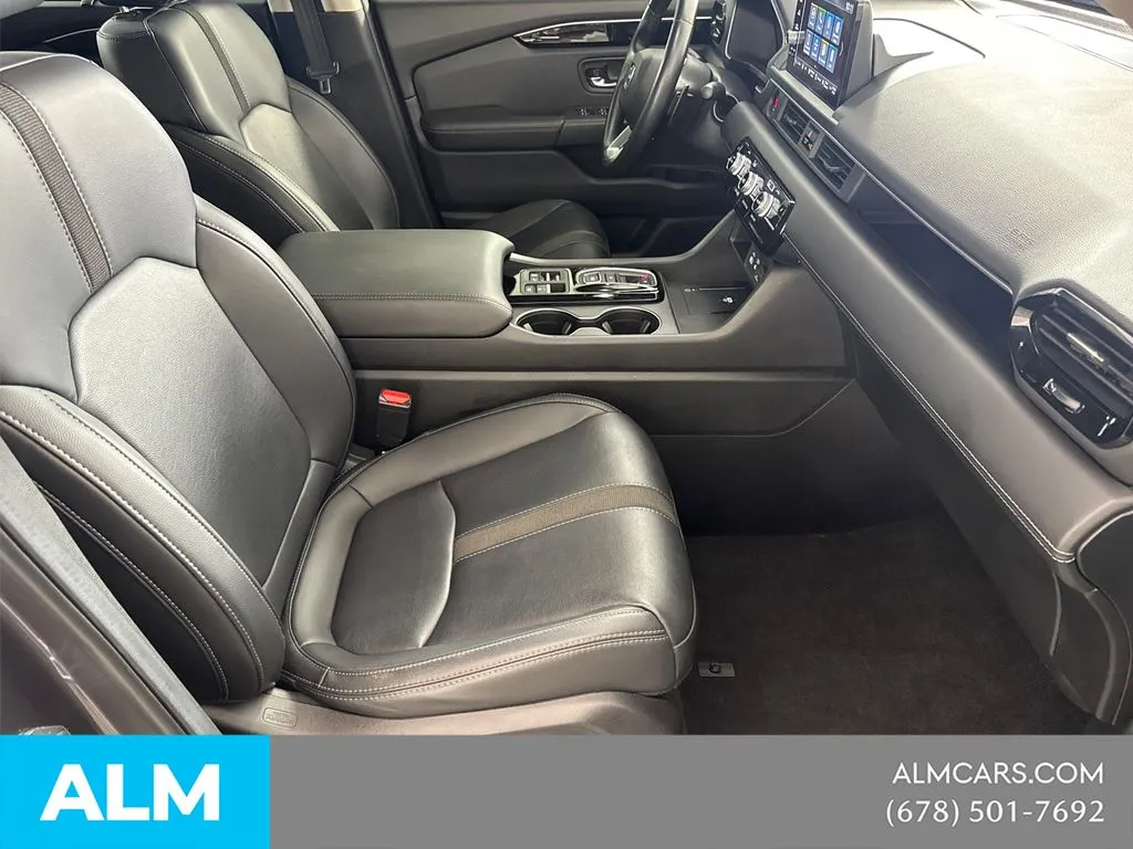 2025 Honda Pilot EX-L - Photo 16