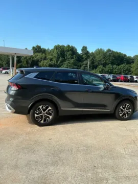 More photos of 2024 Kia Sportage EX at ALM Mazda South, GA