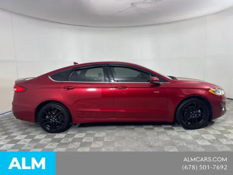More photos of 2020 Ford Fusion SE at ALM Mazda South, GA