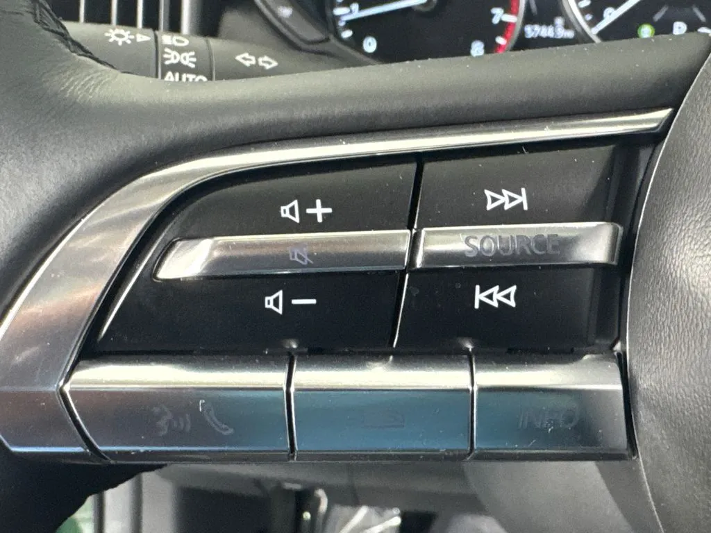 2026 Mazda CX-50 Premium - Photo 25
