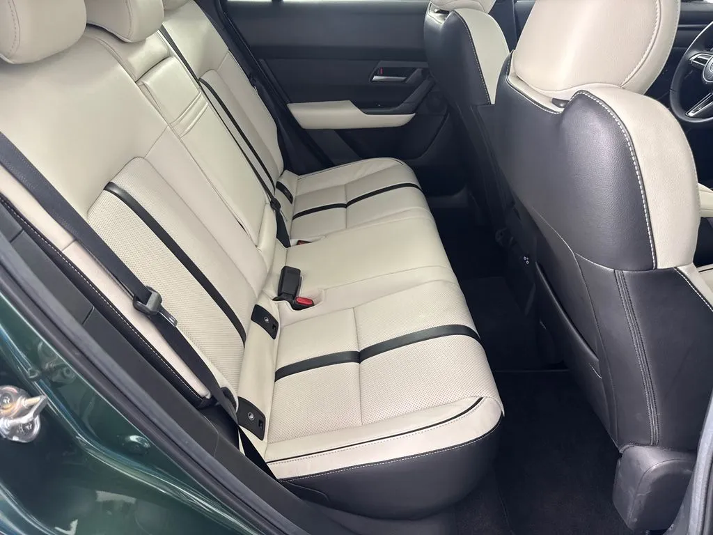 2026 Mazda CX-50 Premium - Photo 16