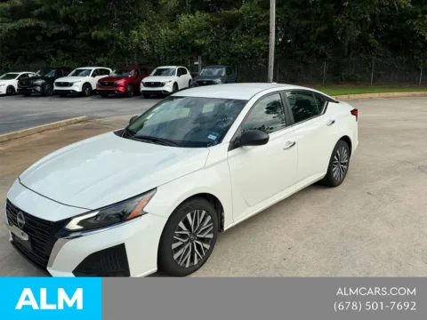 White 2025 Nissan Altima 2.5 SV for sale in Morrow, GA