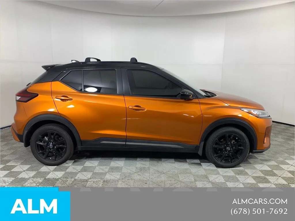 2022 Nissan Kicks SR - Photo 13