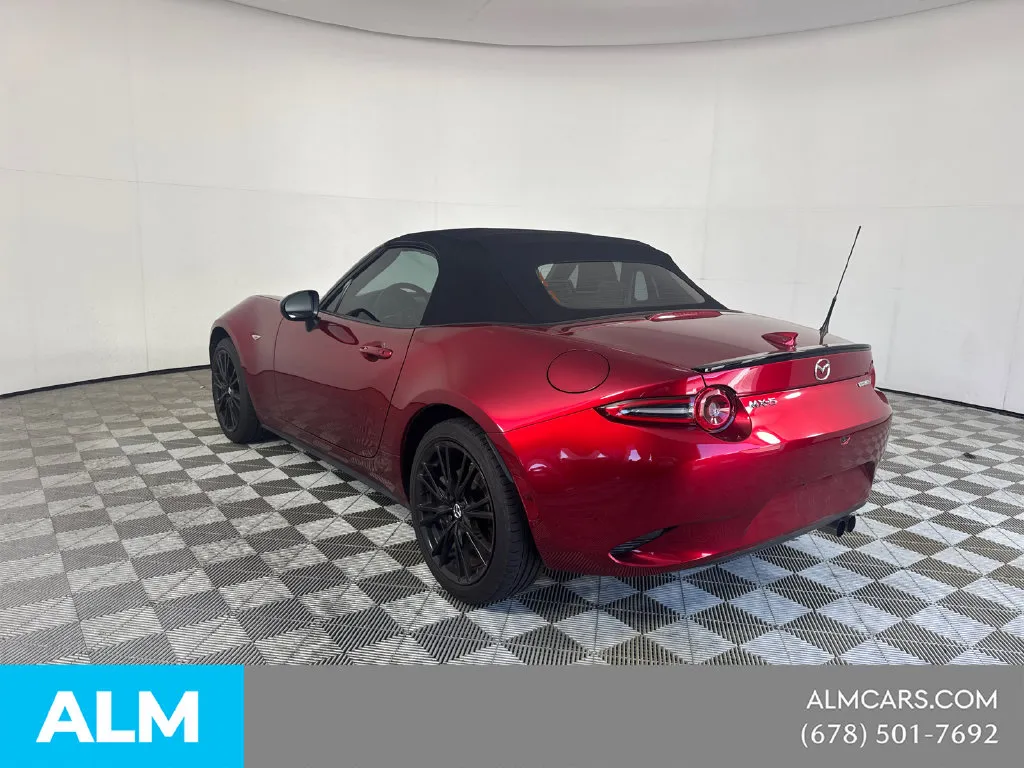 2025 Mazda MX-5 Miata Club - Photo 8