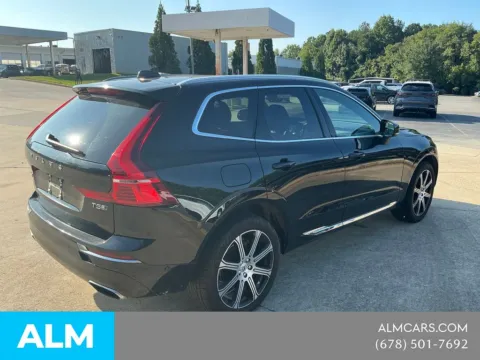 More photos of 2018 Volvo XC60 T5 Inscription at ALM Mazda South, GA