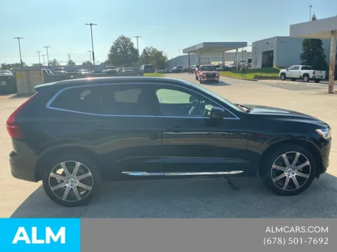 More photos of 2018 Volvo XC60 T5 Inscription at ALM Mazda South, GA