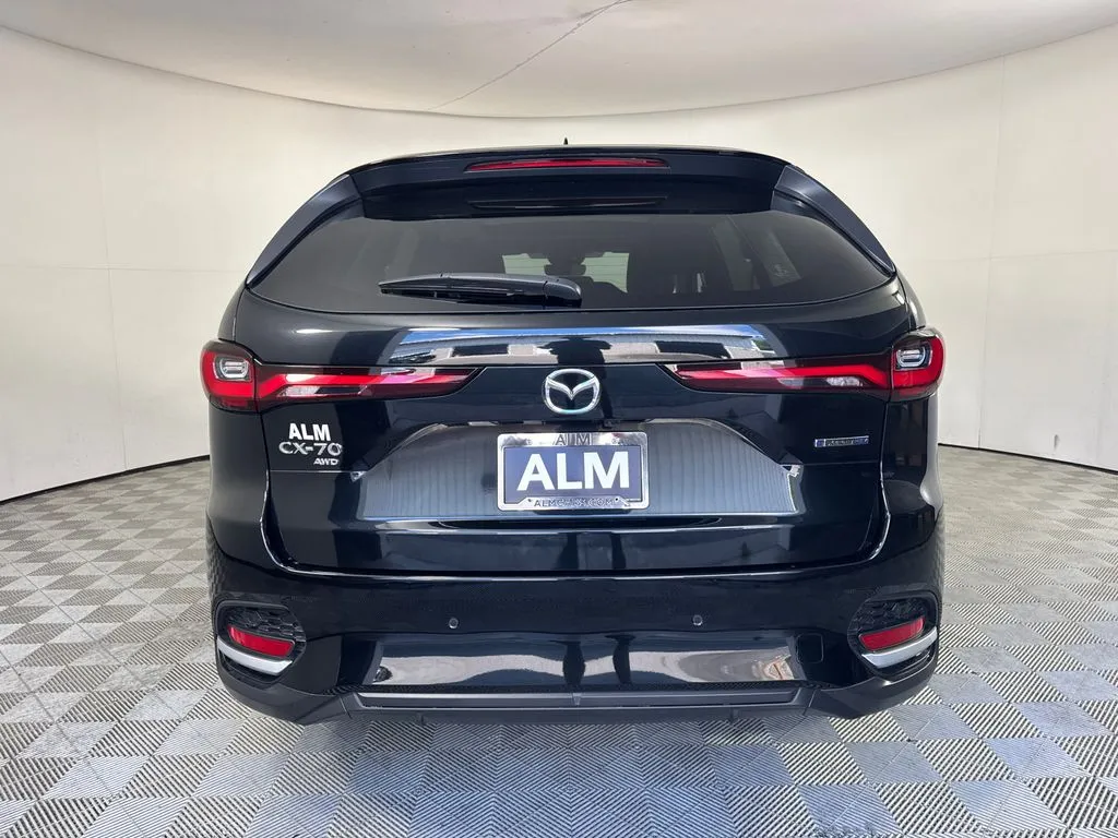 2025 Mazda CX-70 Premium Package - Photo 7