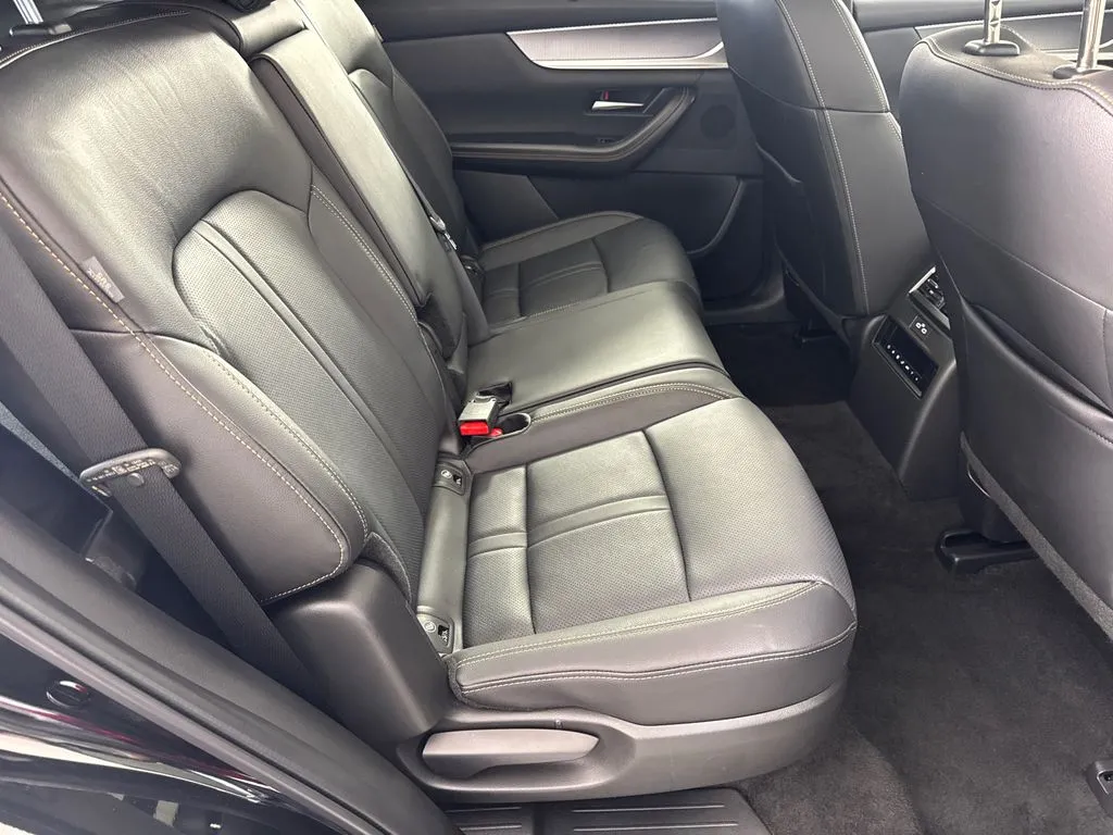 2025 Mazda CX-70 Premium Package - Photo 16
