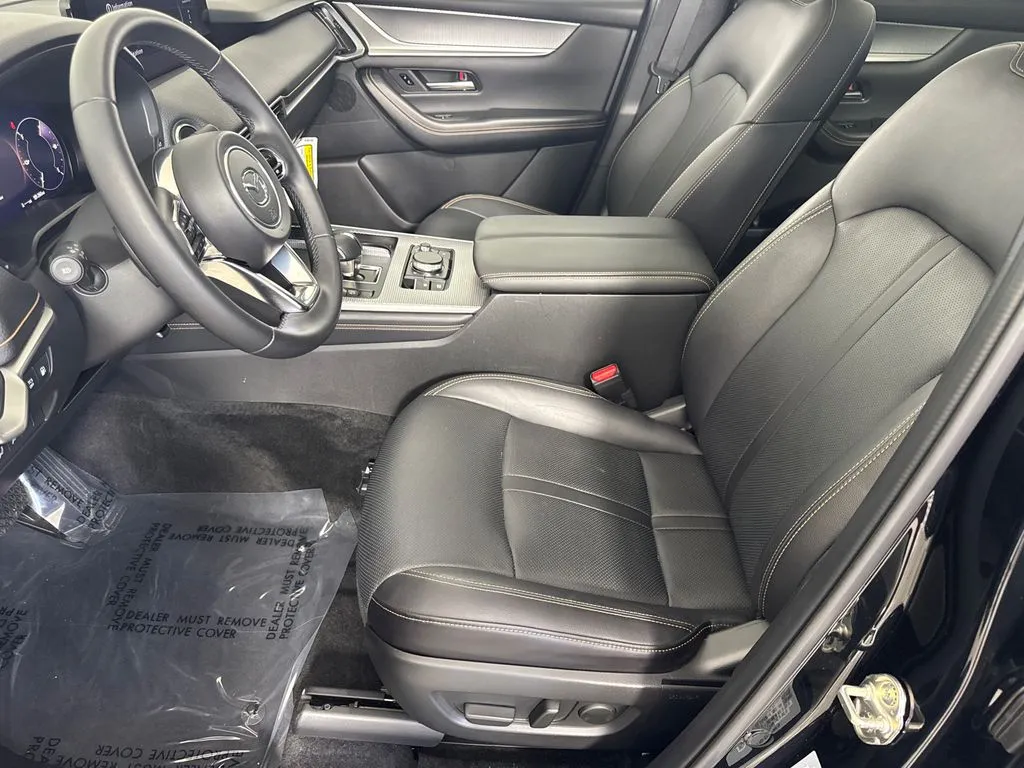 2025 Mazda CX-70 Premium Package - Photo 10