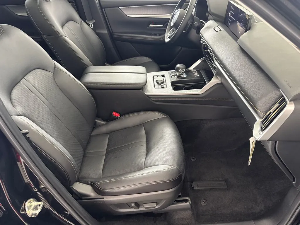 2025 Mazda CX-70 Premium Package - Photo 14