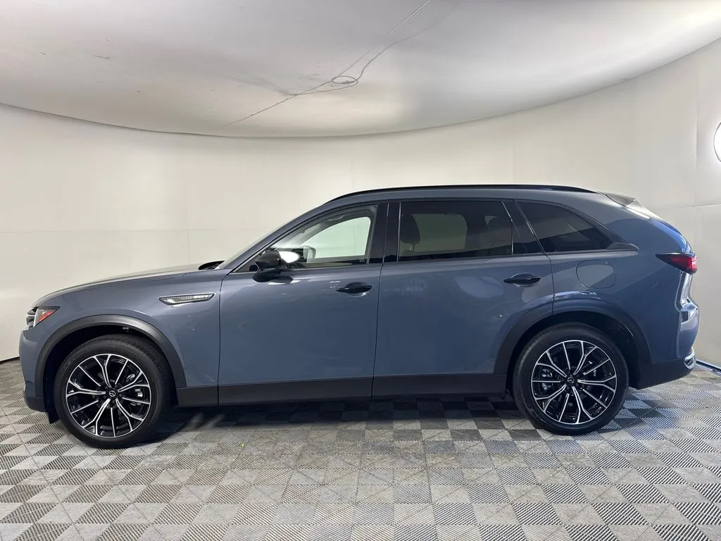 2025 Mazda CX-70 Premium Package - Photo 9