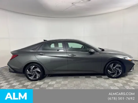 More photos of 2025 Hyundai Elantra SEL Convenience at ALM Mazda South, GA