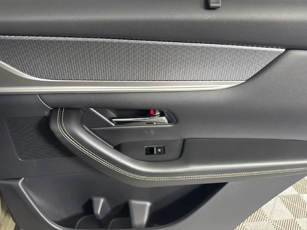 2026 Mazda CX-70 SC Plus - Photo 17