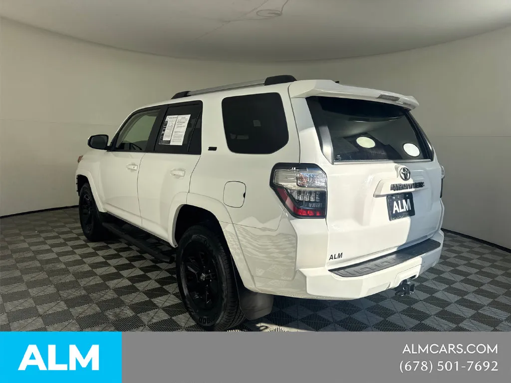 2024 Toyota 4Runner SR5 - Photo 8