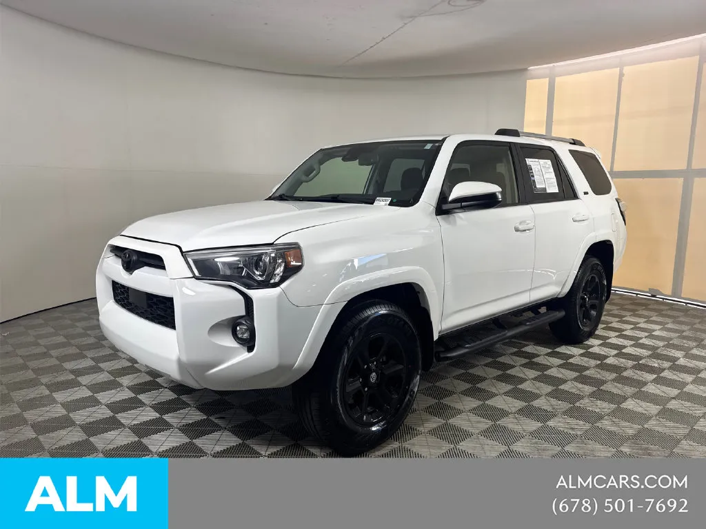 2024 Toyota 4Runner SR5 - Photo 1