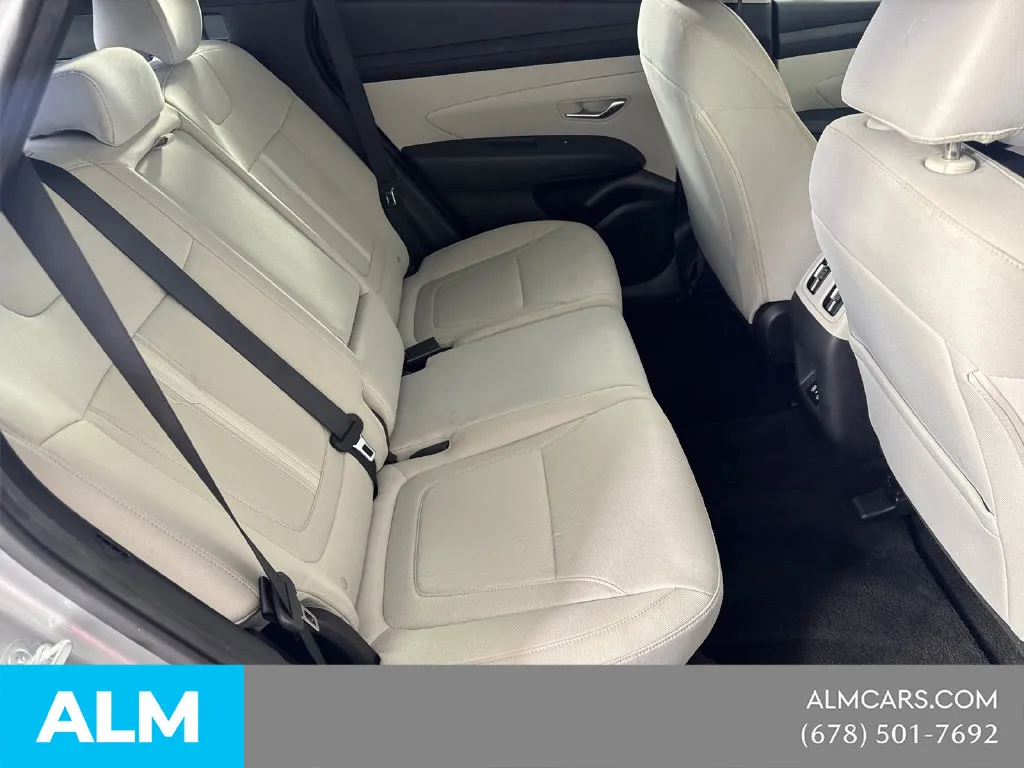 2025 Hyundai Tucson SEL - Photo 18