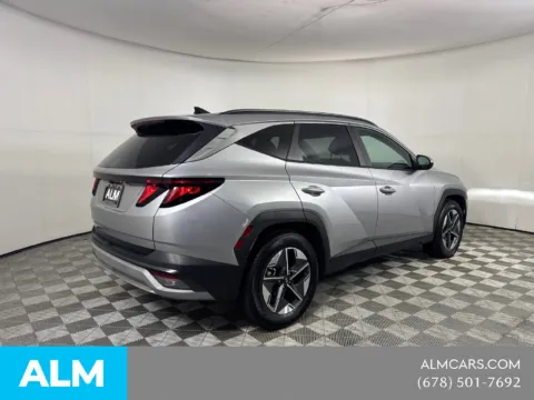 More photos of 2025 Hyundai Tucson SEL at ALM Mazda South, GA