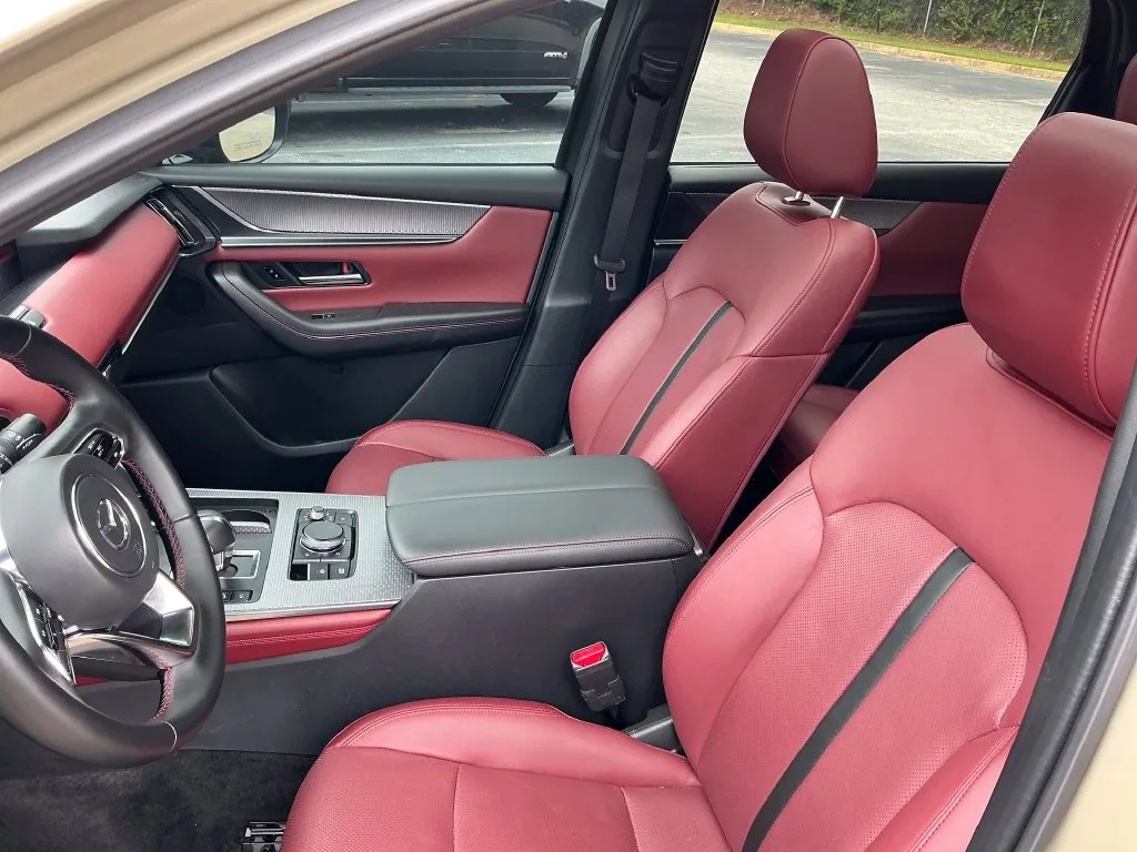 2026 Mazda CX-70 Premium Package - Photo 11