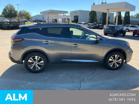 More photos of 2023 Nissan Murano SV at ALM Mazda South, GA