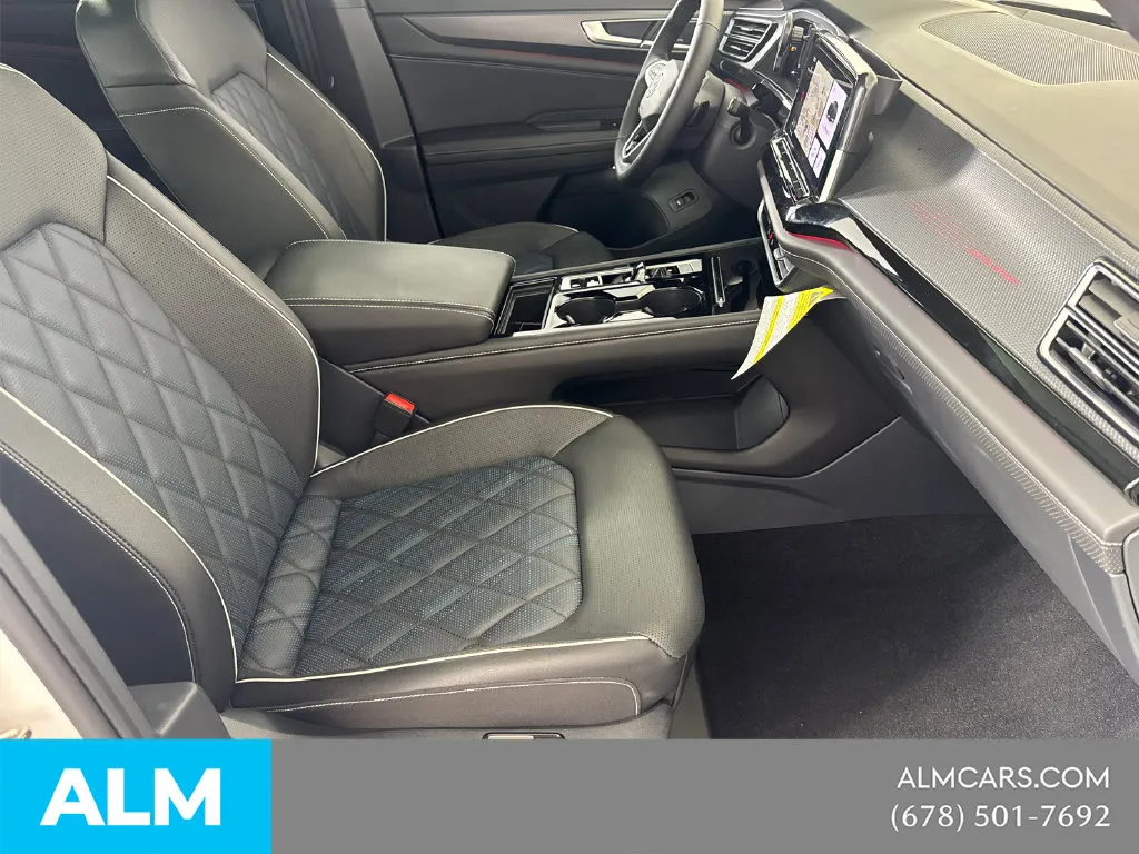 2025 Volkswagen Atlas Cross Sport SEL Premium R-LINE - Photo 16