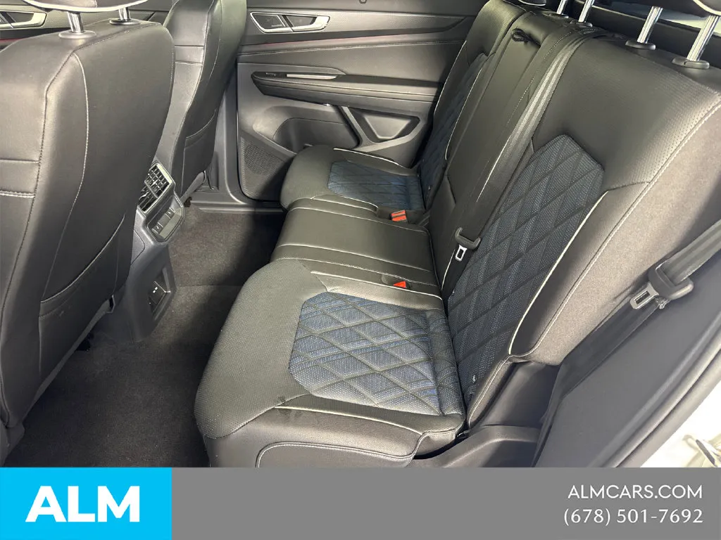 2025 Volkswagen Atlas Cross Sport SEL Premium R-LINE - Photo 23