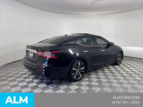 More photos of 2023 Nissan Maxima 3.5 SL at ALM Mazda South, GA