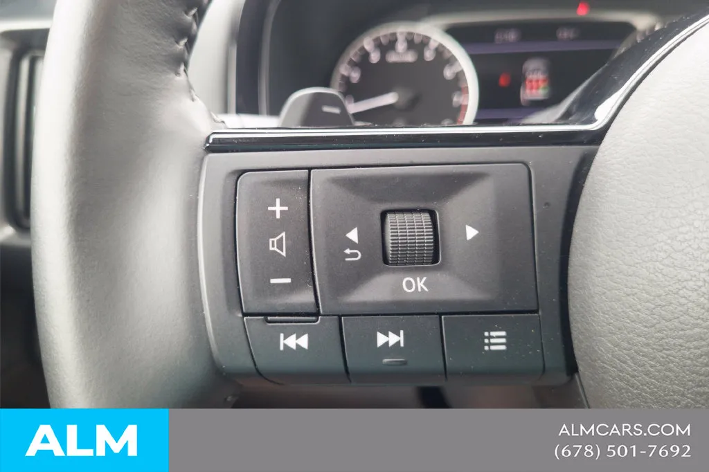 2025 Nissan Pathfinder SL - Photo 29