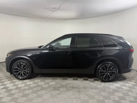 More photos of 2025 Mazda CX-70 PHEV Premium at ALM Mazda South, GA