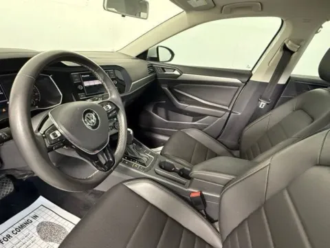 More photos of 2021 Volkswagen Jetta 1.4T S at ALM Mazda South, GA