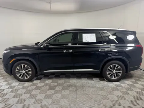 More photos of 2020 Hyundai Palisade SEL at ALM Mazda South, GA