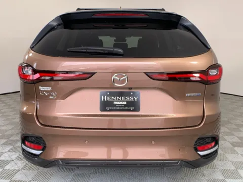 More photos of 2025 Mazda CX-70 PHEV Premium at ALM Mazda South, GA