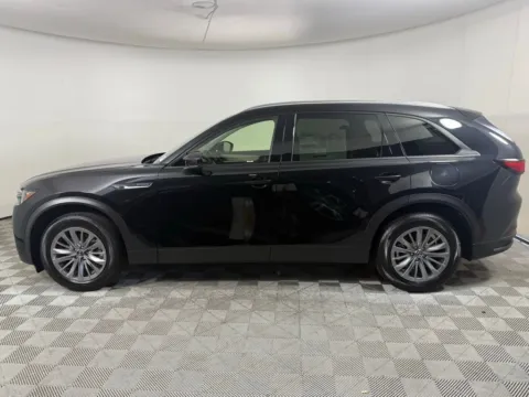 More photos of 2025 Mazda CX-90 3.3 Turbo Preferred at ALM Mazda South, GA