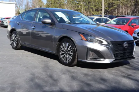 More photos of 2023 Nissan Altima 2.5 SV at ALM Mazda South, GA