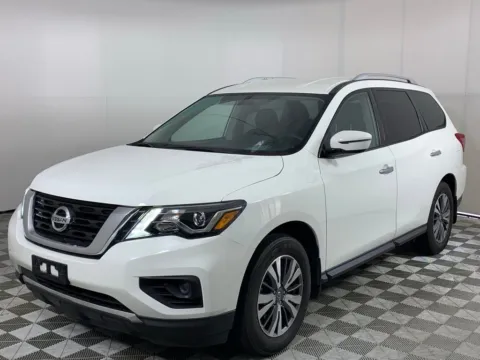 Another view of 2020 Nissan Pathfinder S for sale in Morrow, GA at ALM Mazda South