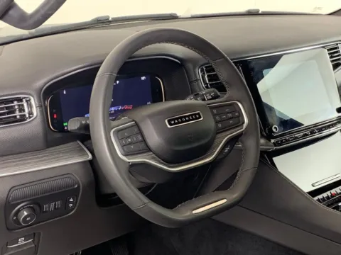 More photos of 2023 Jeep Wagoneer Series II at ALM Mazda South, GA