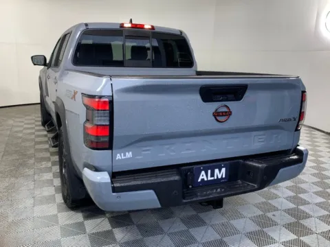 More photos of 2022 Nissan Frontier PRO-X at ALM Mazda South, GA