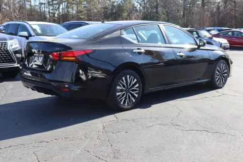 More photos of 2023 Nissan Altima 2.5 SV at ALM Mazda South, GA