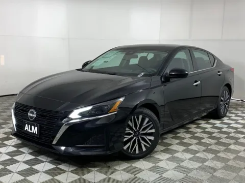 Black 2023 Nissan Altima 2.5 SV for sale in Morrow, GA