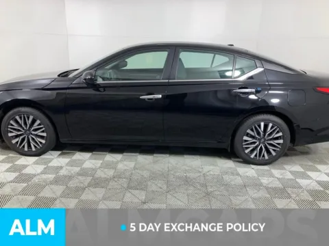 More photos of 2023 Nissan Altima 2.5 SV at ALM Mazda South, GA
