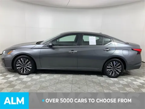 More photos of 2023 Nissan Altima 2.5 SV at ALM Mazda South, GA