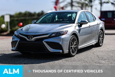 More photos of 2023 Toyota Camry SE at ALM Mazda South, GA