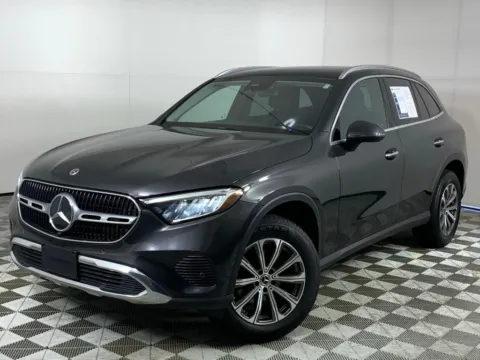 Black 2023 Mercedes-Benz GLC 300 for sale in Morrow, GA