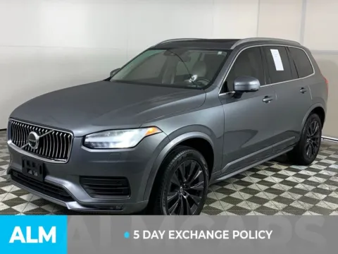 More photos of 2020 Volvo XC90 T6 Momentum at ALM Mazda South, GA