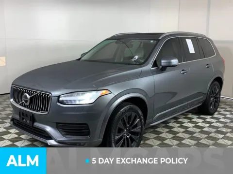 More photos of 2020 Volvo XC90 T6 Momentum at ALM Mazda South, GA