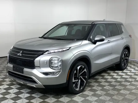 Another view of 2023 Mitsubishi Outlander SE Black Edition for sale in Morrow, GA at ALM Mazda South