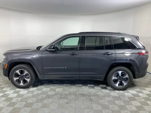 More photos of 2024 Jeep Grand Cherokee 4xe at ALM Mazda South, GA