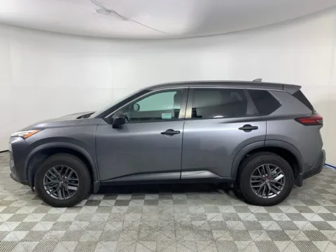 More photos of 2021 Nissan Rogue S at ALM Mazda South, GA