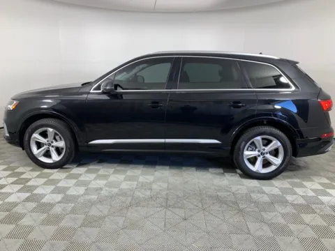 More photos of 2024 Audi Q7 45 Premium Plus at ALM Mazda South, GA