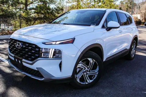 White 2023 Hyundai Santa Fe SE for sale in Morrow, GA